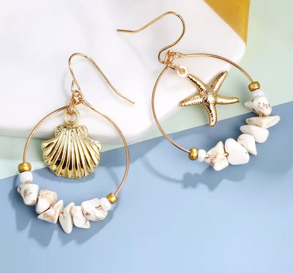 Seashell fashion earrings
